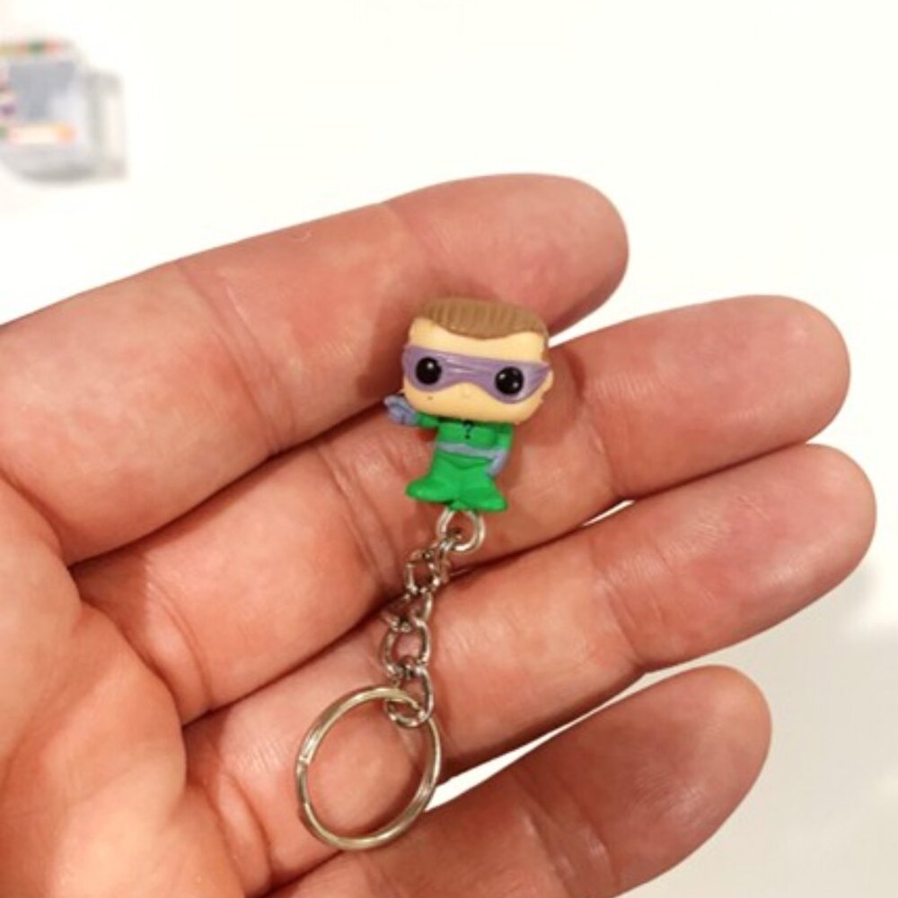 DC Bitty Pop Keychain – The Riddler | Mini Funko Pop Collectible - Picture 8 of 8